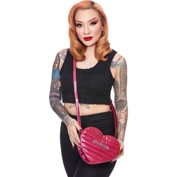 Lux De Ville Mini Heart Crossbody Bag NWOT - Picture 2 of 8